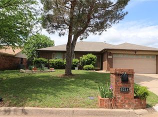 6214 Cool Springs Dr, Arlington, TX 76001
