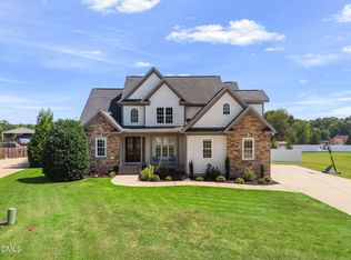 106 Grahamridge Ln, Fuquay Varina, NC 27526