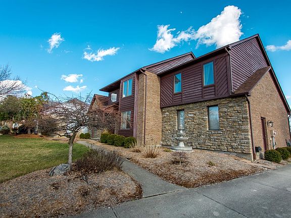 2nd image of 2646 Bayhill Ct