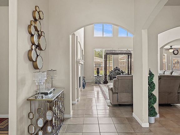 3rd image of 6107 Cypresswood Green Dr