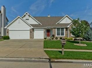 1269 Cypress Point Dr, O'Fallon, MO 63366