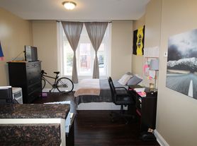 914 Western Avenue Wt 914 2 Apartments Pittsburgh Pa Zillow