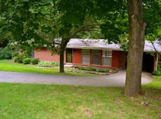 1728 Westwood Rd, York, PA 17403