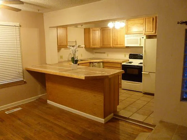 416 E Magnolia Dr — Photo 9