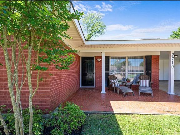 4th image of 2710 Alvin Ln