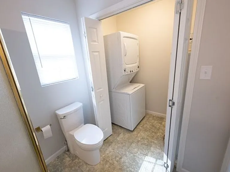 2240 McClung Ave — Photo 13