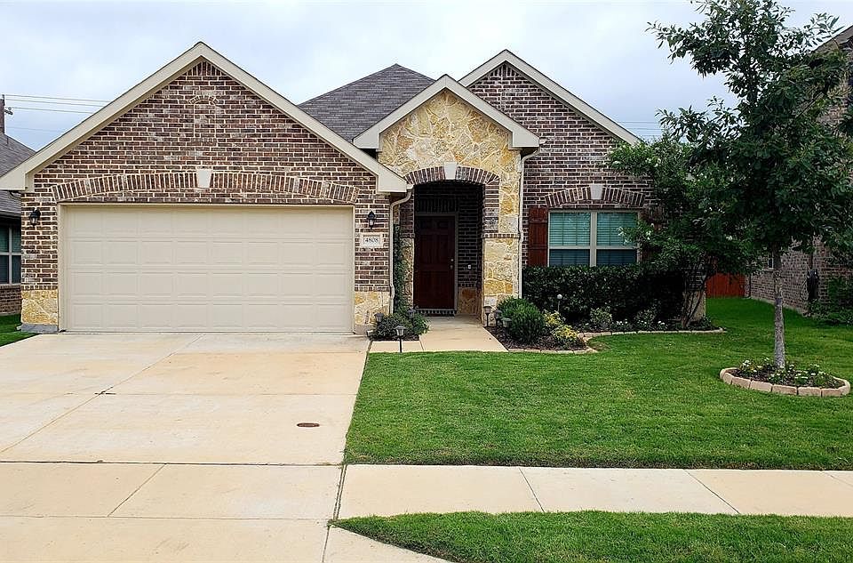 1st image of 4808 Lazy Oaks St