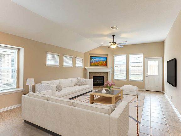 5th image of 19322 Stable Meadow Dr