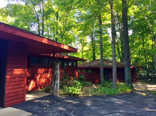 8119 Chateau Dr, Egg Harbor, WI 54209