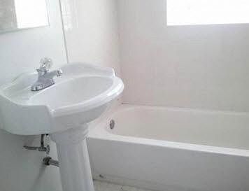 5th image of 6966-3B N Sheridan Rd #B