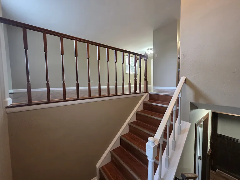 9214 Emmett Rd — Photo 2