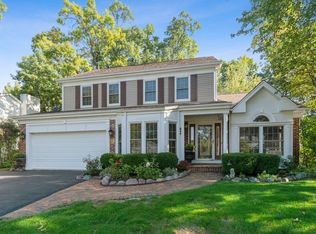 855 Interlaken Dr, Lake Zurich, IL