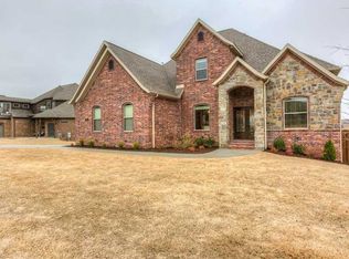 4515 W Willowridge Way, Rogers, AR 72758