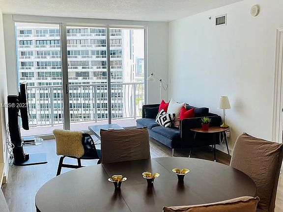 2nd image of 1750 N Bayshore Dr APT 3204