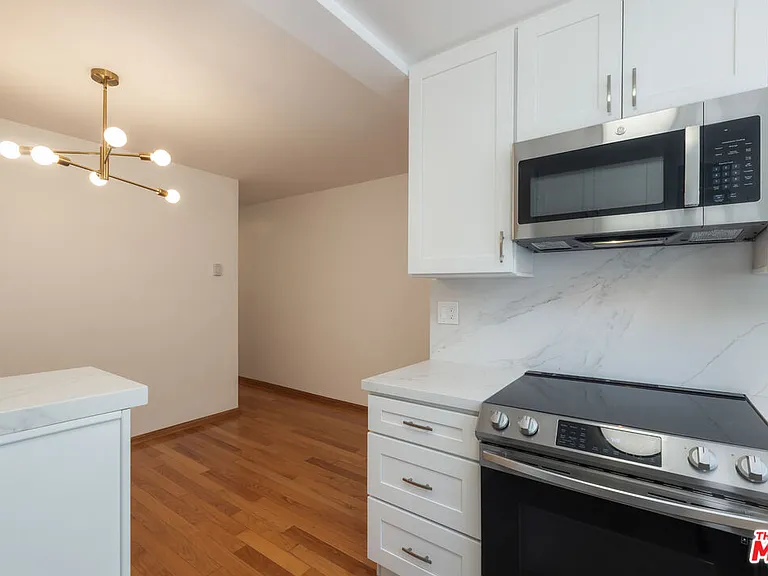 1411 N Harper Ave #6 — Photo 11