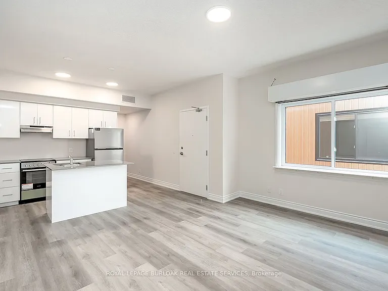 259 King St E #3A — Photo 6