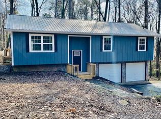 715 Larkwood Dr, Tunnel Hill, GA 30755