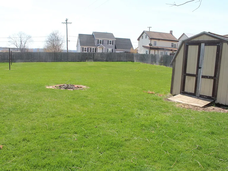 472 Kralltown Rd — Photo 5