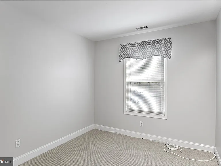 380 Delancey Pl #A — Photo 15