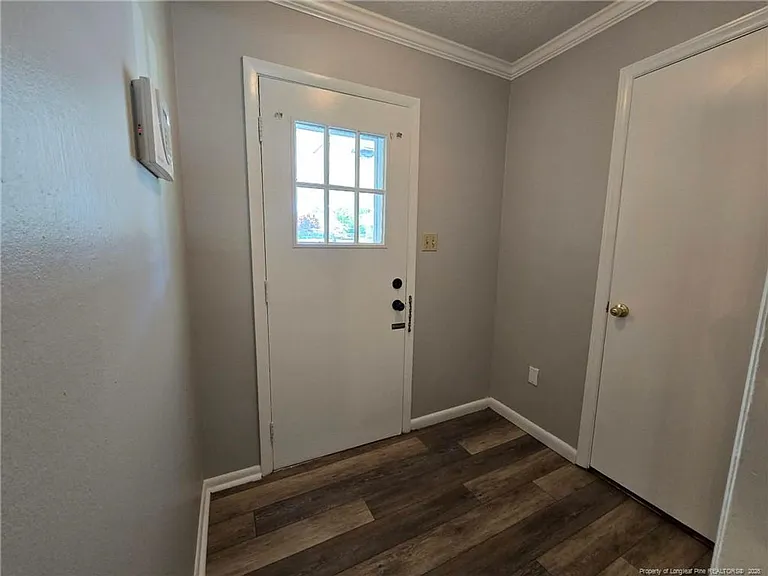 5410 Laramie Ct — Photo 4