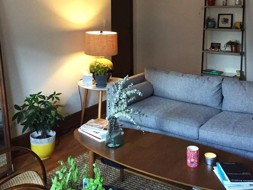 1st image of 2434 Dupont Ave S APT 5