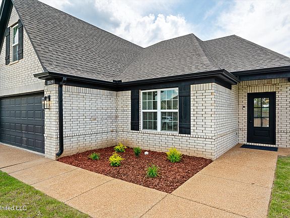 3rd image of 8629 Jackie Dr