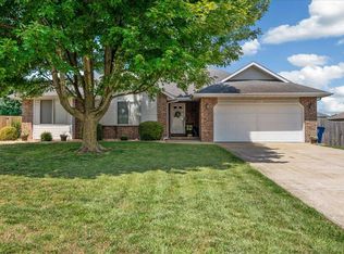 4857 S Sandy Ct, Battlefield, MO 65619