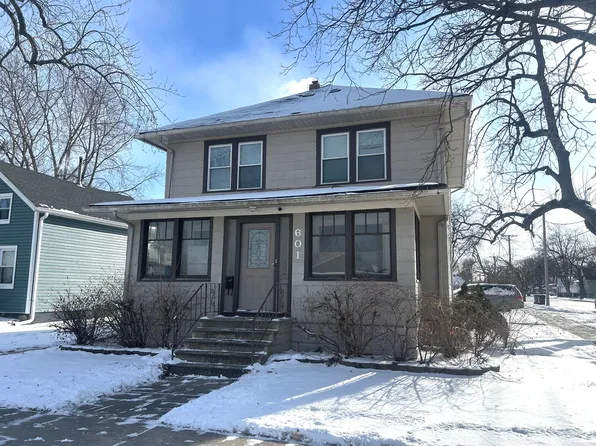 601 Columbia Ave, Elgin, IL 60120