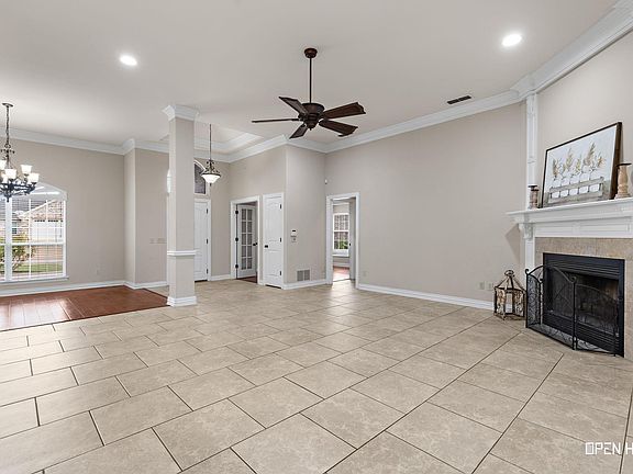 5th image of 1717 Shoal Creek Dr