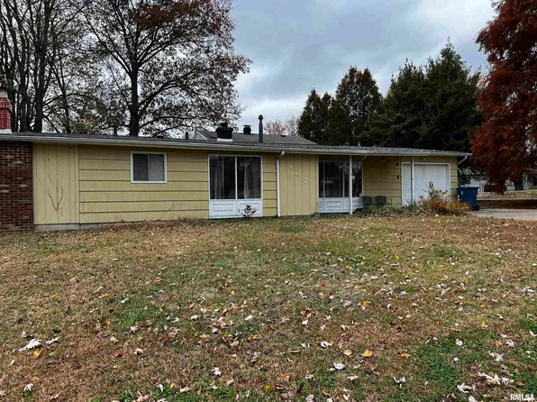 107 N 32nd St, Mount Vernon, IL 62864