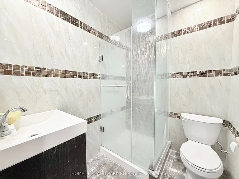 414 Dundas St W #202 — Photo 10