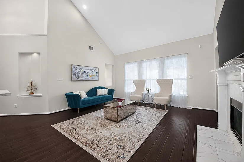 5 Bedroom Furnished Home in Katy Tx — Photo 3