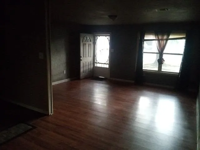 423 Woodland St — Photo 18