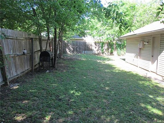5th image of 17 Crockett Ct
