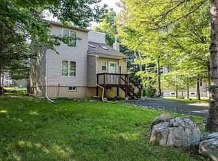6376 Baltic Ave, Tobyhanna, PA