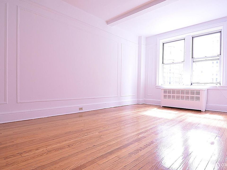 1st image of 200 W 70th St APT 6J