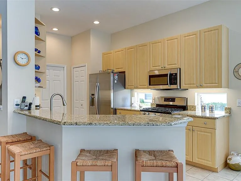 6920 Lennox Pl — Photo 9