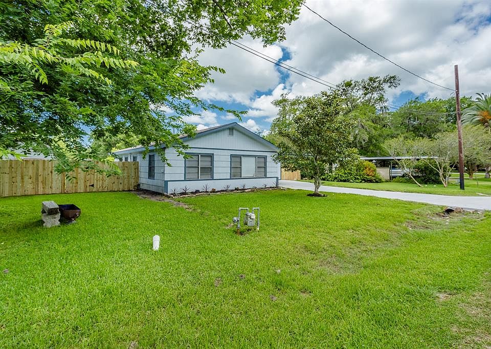 1st image of 9225 Moss Ln