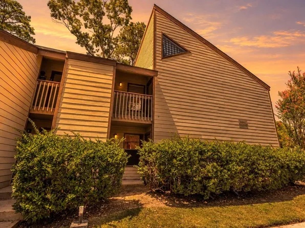 12900 Walden Rd, Montgomery, TX
