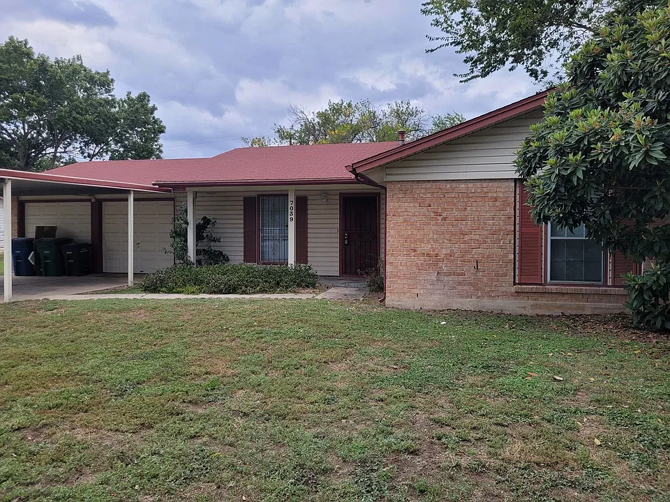 7039 Timbercreek Dr