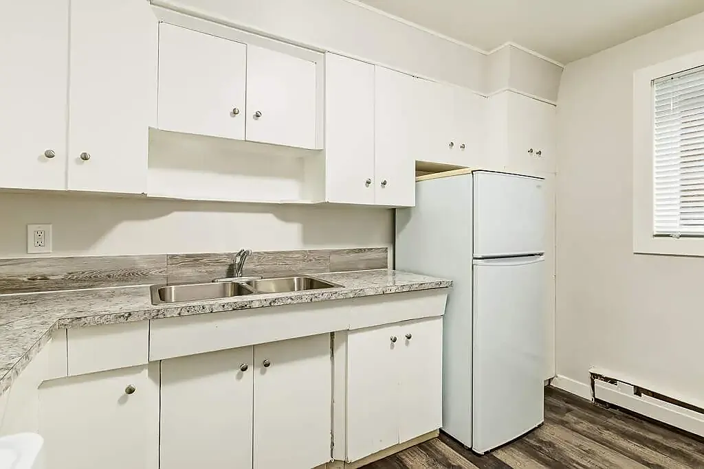 Phelips Apartments — Photo 1