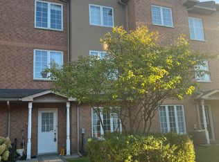 15 Saint Moritz Way UNIT 10, Markham, ON L3R4G2