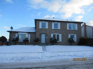 1 Nanport St, Brampton, ON L6S4C3