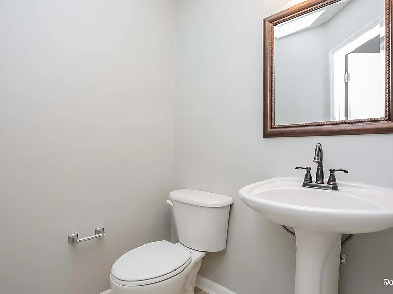 204 Braxberry Way — Photo 10