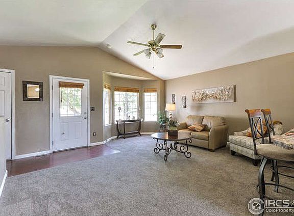 4th image of 3710 Mesa Dr