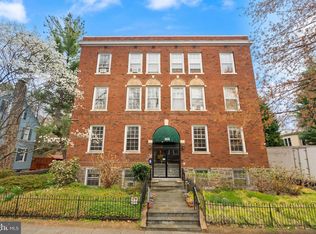 3039 Macomb St NW APT 2A, Washington, DC 20008