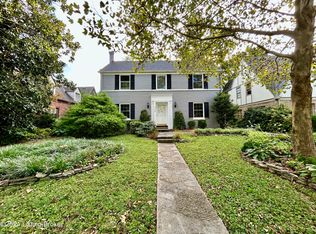 2426 Meadow Rd, Seneca Gardens, KY 40205