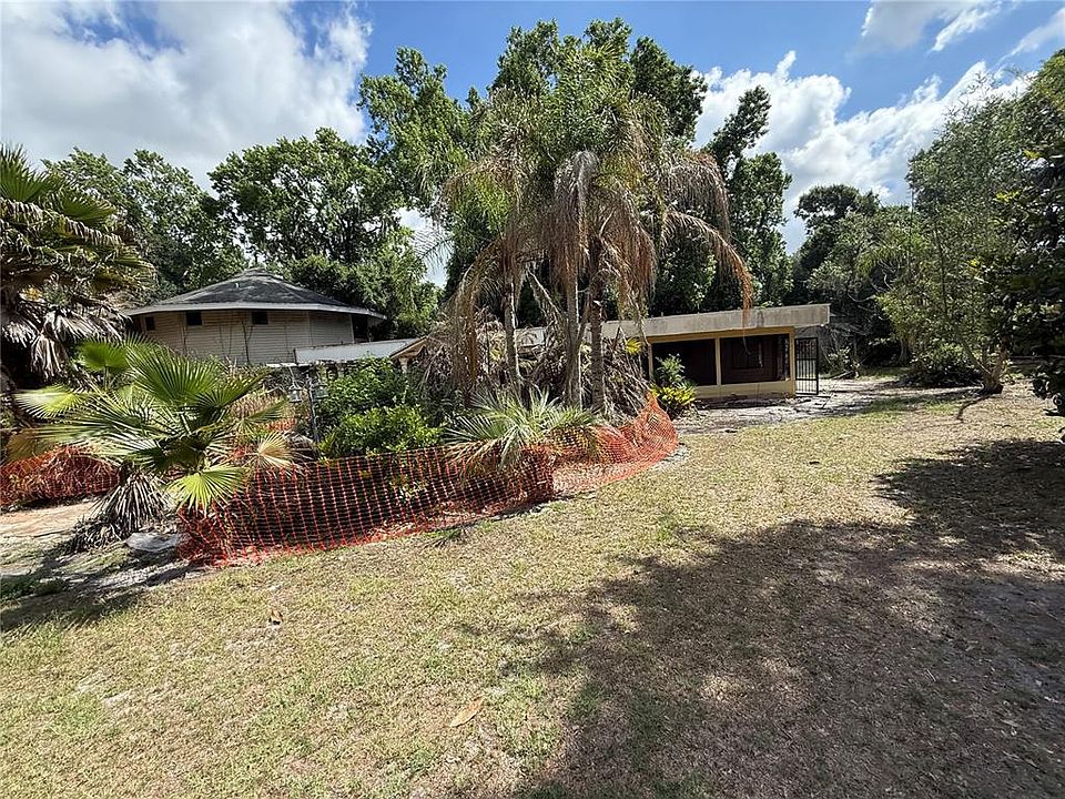 1st image of 6904 Pinetree Ln E