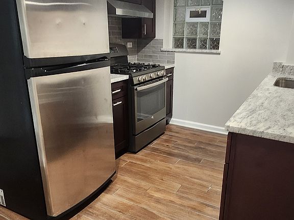5th image of 3224 1/2 N Keating Ave #G