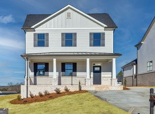 5824 Gainesville St, Flowery Branch, GA 30542